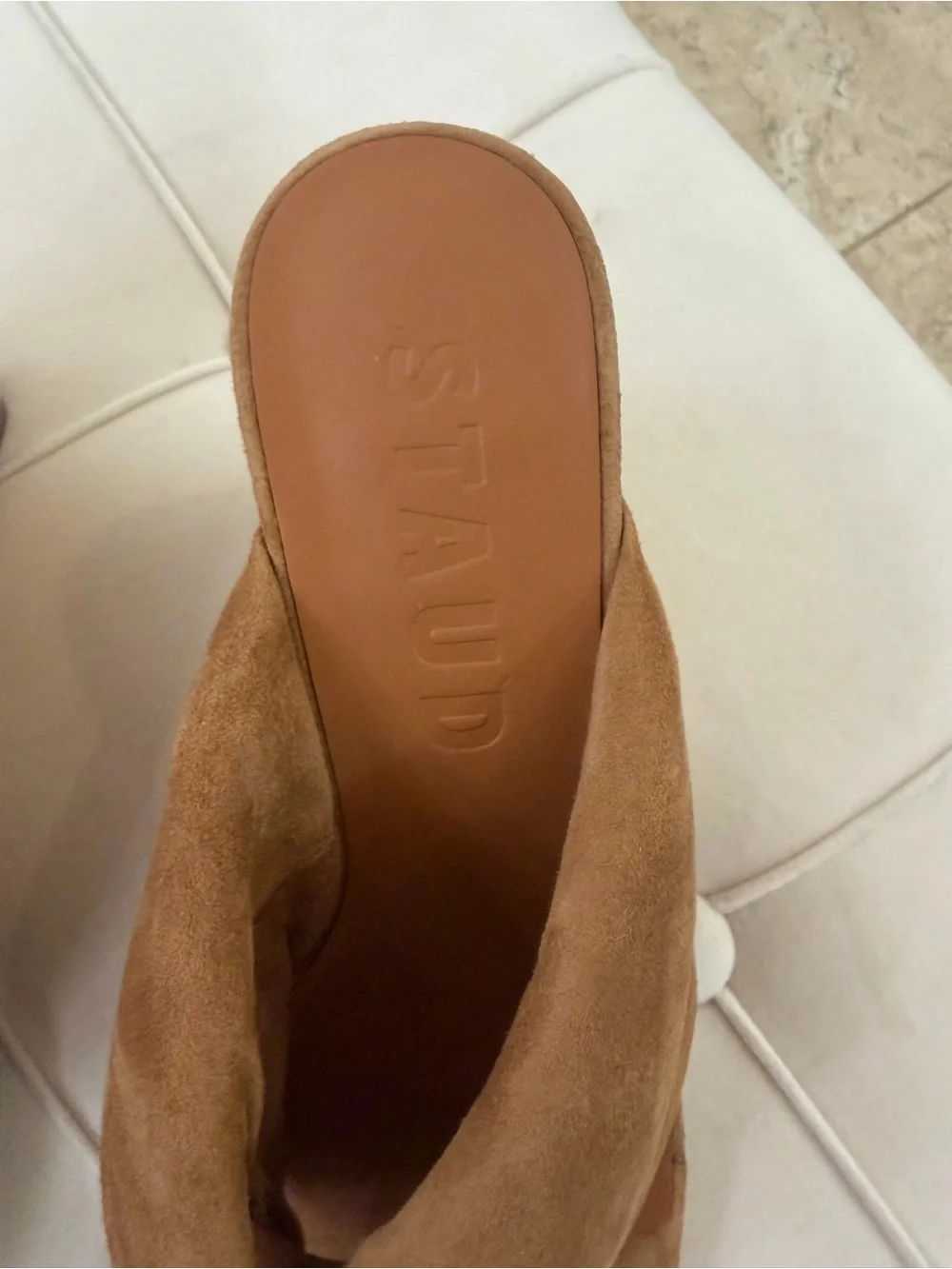 STAUD wedge slides